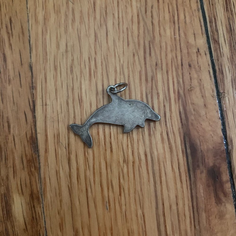 Y2K Faux Amber Dolphin Pendent/ Charm - Picture 4 of 4